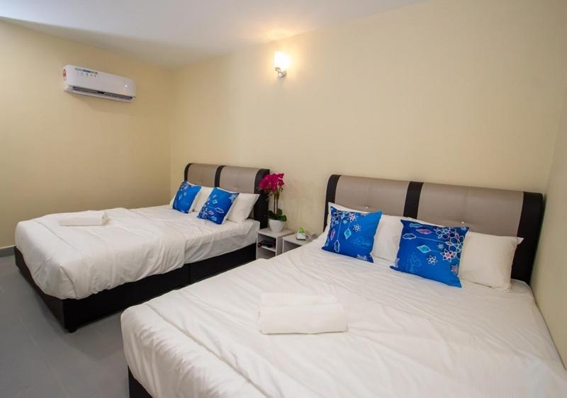 Southern Tip Hotel Pontian Kecil Exterior foto